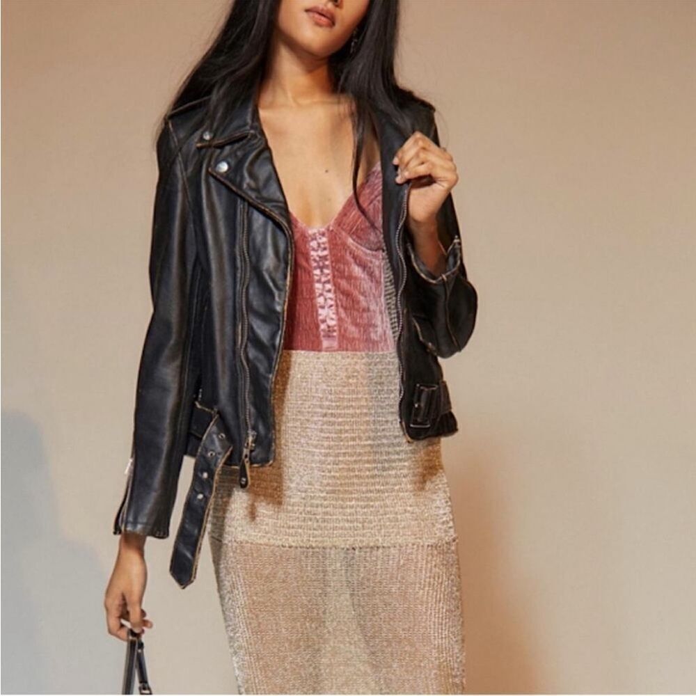 Urban Outfitters Out From Under Pink Crushed Velvet Bustier Bodysuit (Size:Small - Picture 7 of 16